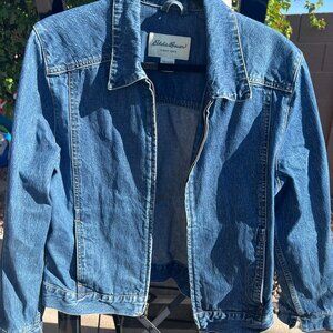 SZL Eddie Bauer Zip Front Denim Jacket. Regular length. Slit sleeve accent.